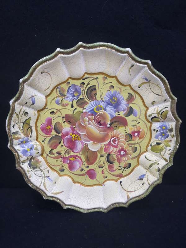 Old plate hand painted in Italy