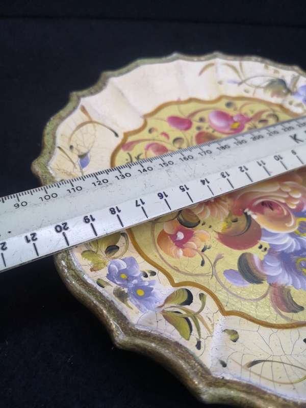 Old plate hand painted in Italy