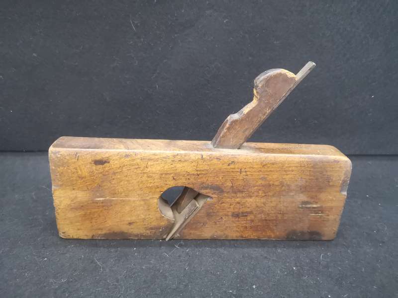 Vintage rebate plane