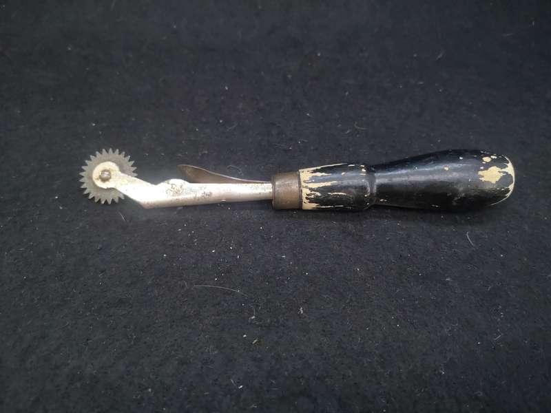 Dough roller