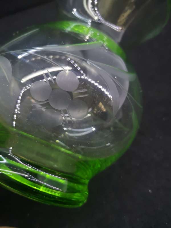 Vase - green glass