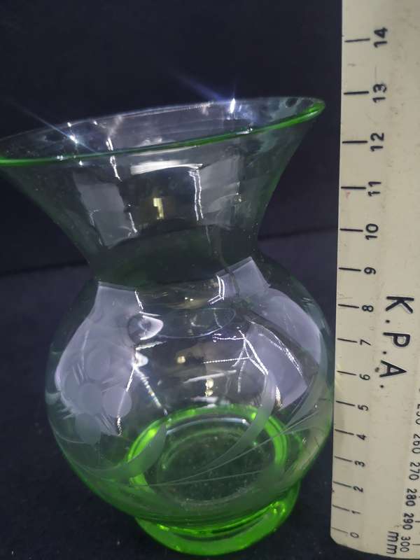 Vase - green glass