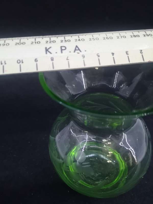 Vase - green glass