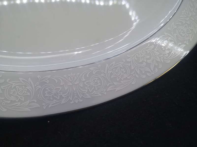Oval platter Carton China Japan Plymouth