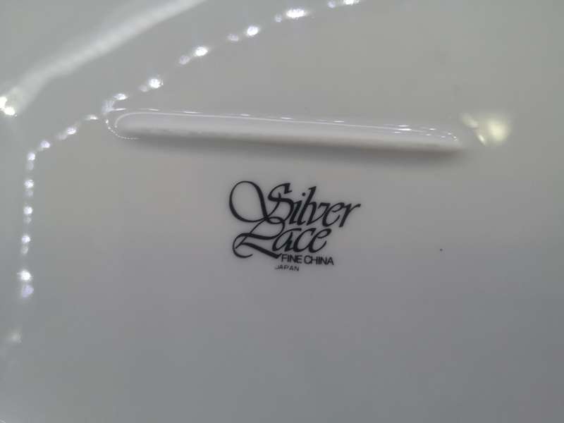 Oval platter Silver lace fine china Japan