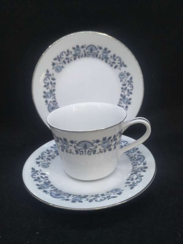 Noritake trio - Royal blue - Nippon Toki Kaisha Japan