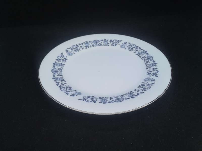 Noritake plate - Royal blue - Nippon Toki Kaisha Japan