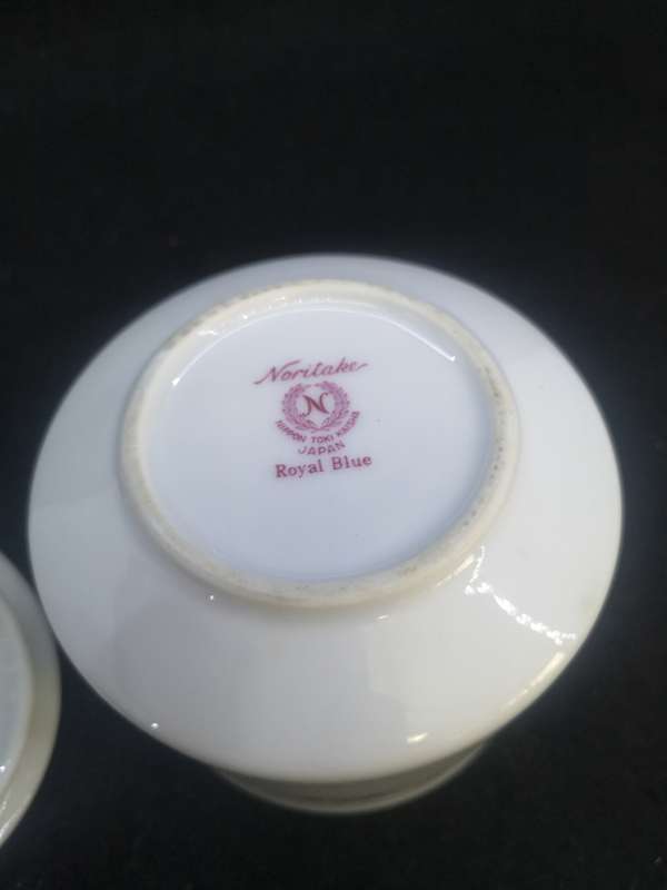Noritake sugar pot - Royal blue - Nippon Toki Kaisha Japan