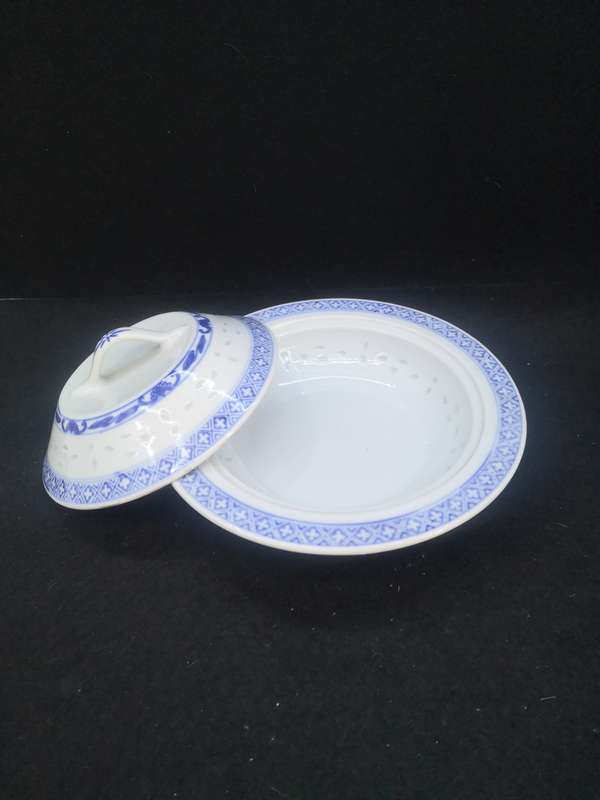 Blue Rice grain shallow bowl and lid