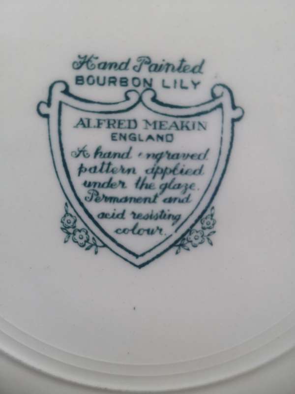 Alfred Meakin England Bourbon Lily hand painted