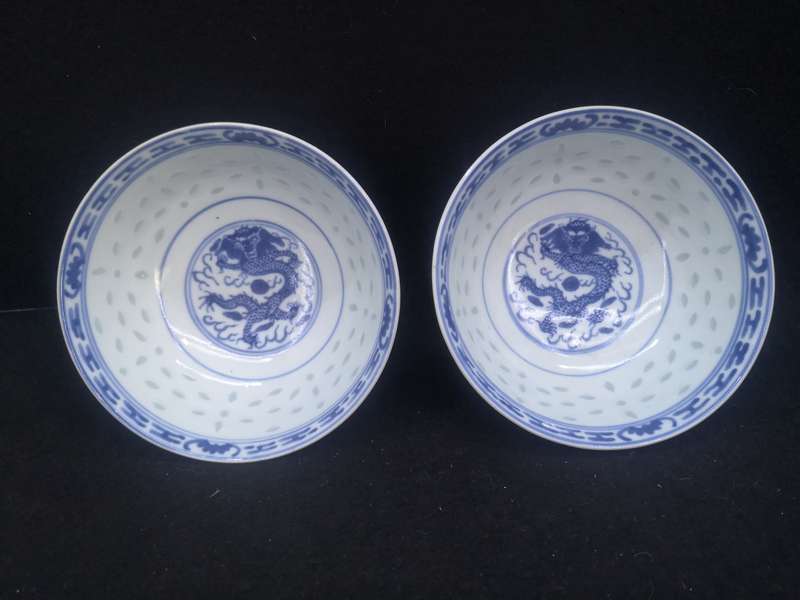 2 Rice bowls