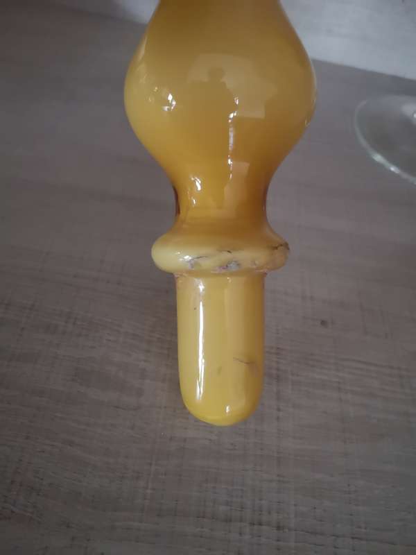 Butterscotch Genie bottle in perfect condition