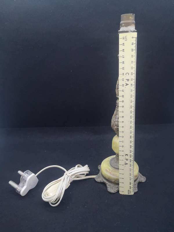 Lamp base