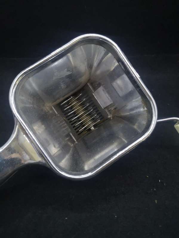 Hand crank grater made in Italy