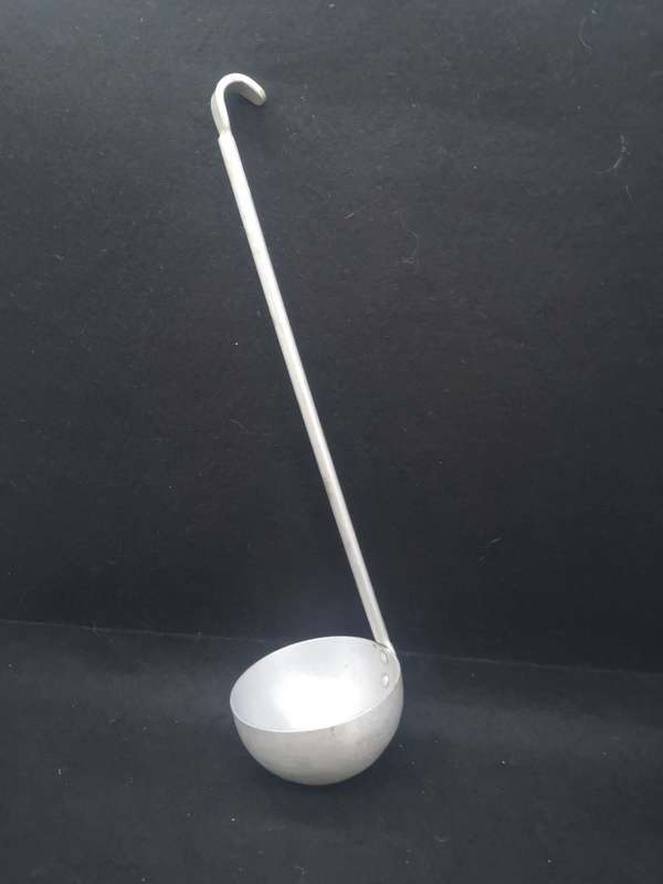 Aluminum soup ladle
