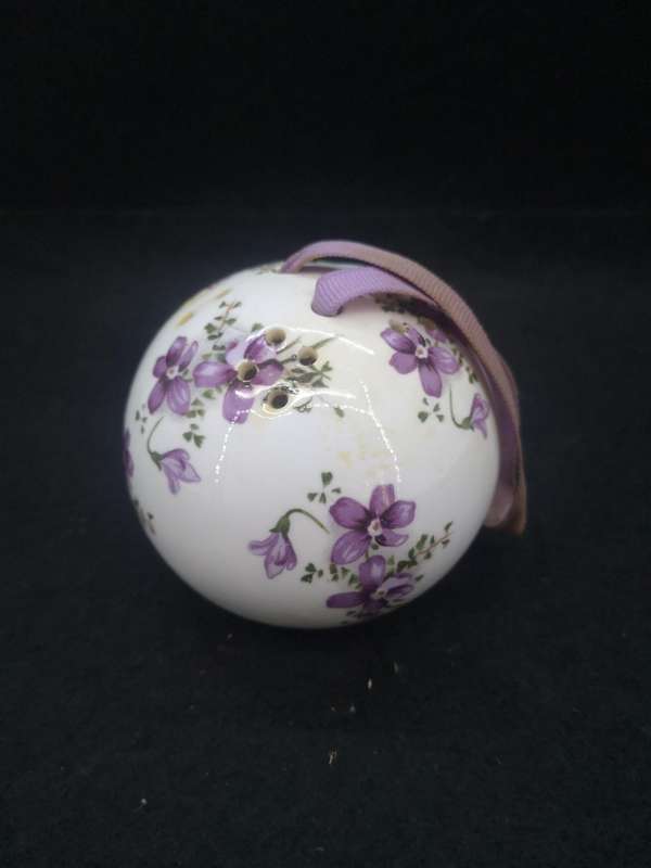 Hammersley fine bone China Pomander