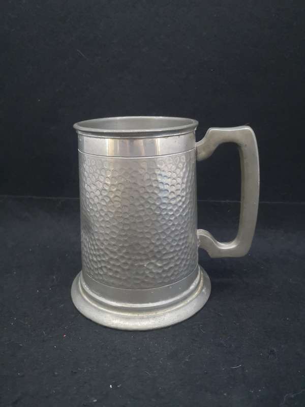 Glass bottom pewter tankard