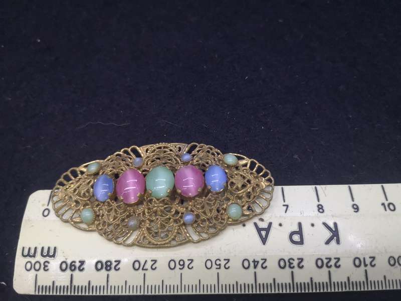 Vintage Chez glass brooch