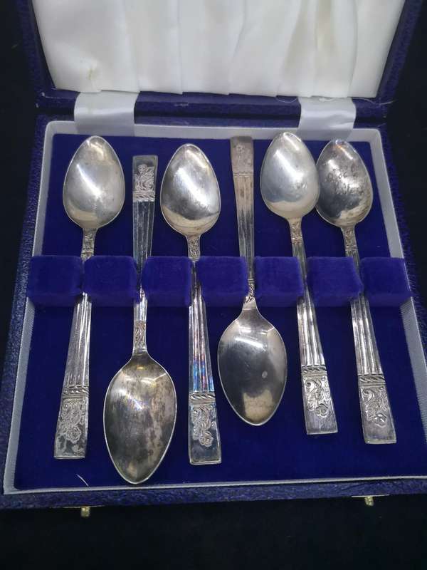 Angora teaspoons