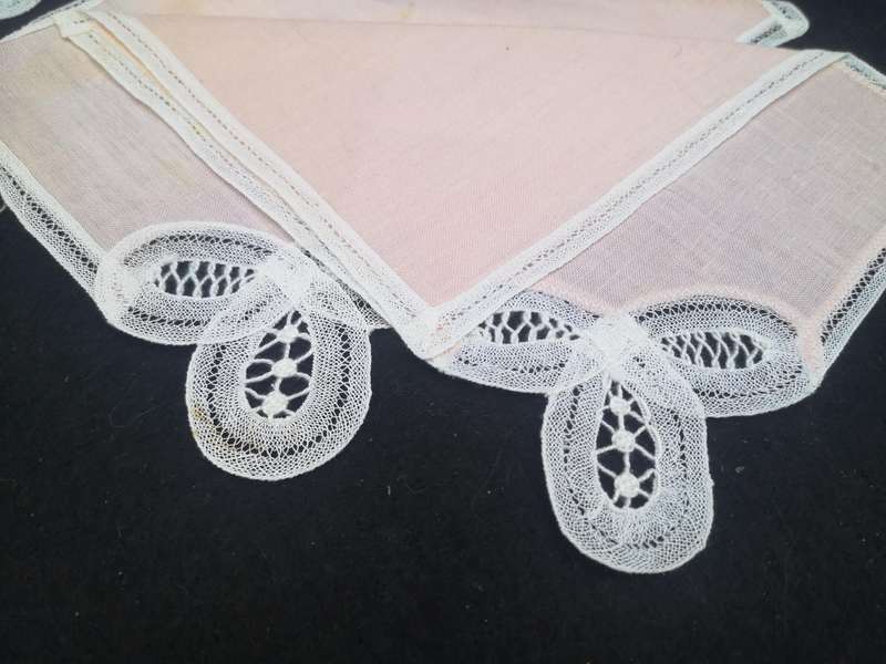 Fabric serviettes /napkins