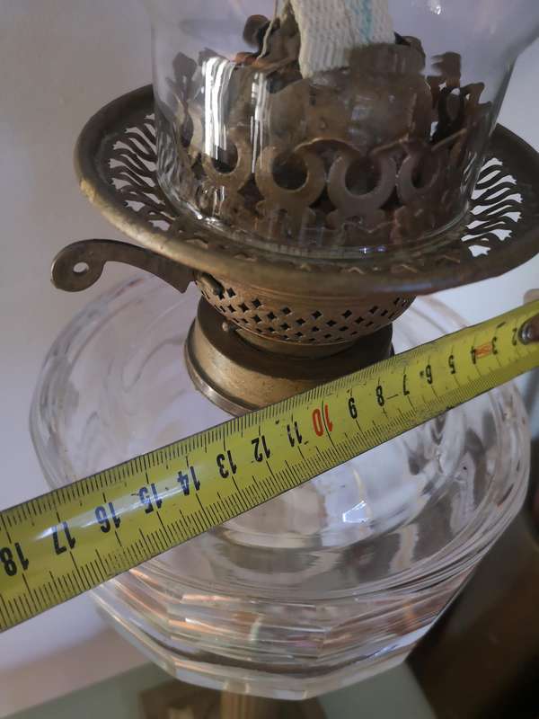 Large cut glass double wick oil lamp 55cm without the glass shade!