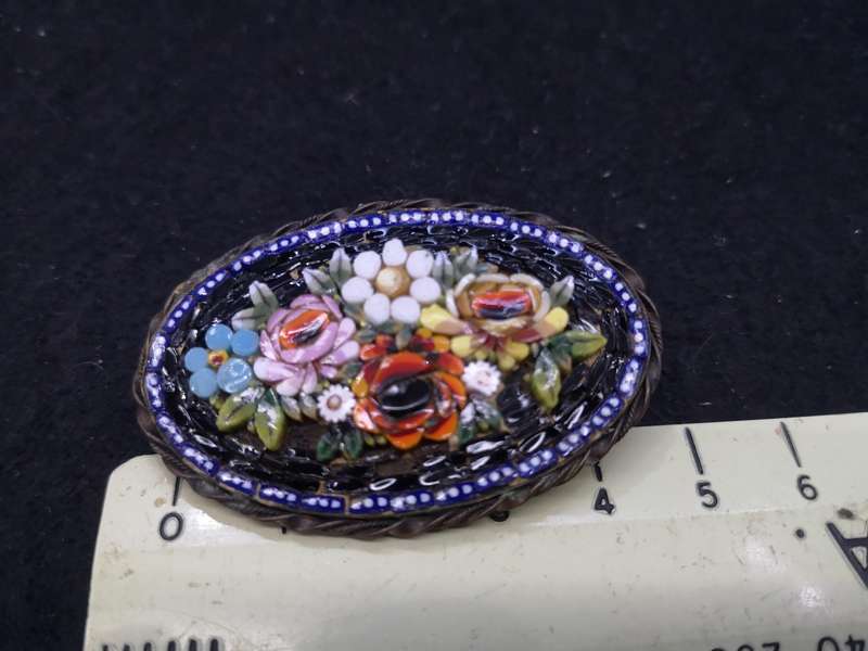 Gorgeous Micro Mosaic brooch - note: the back clip missing