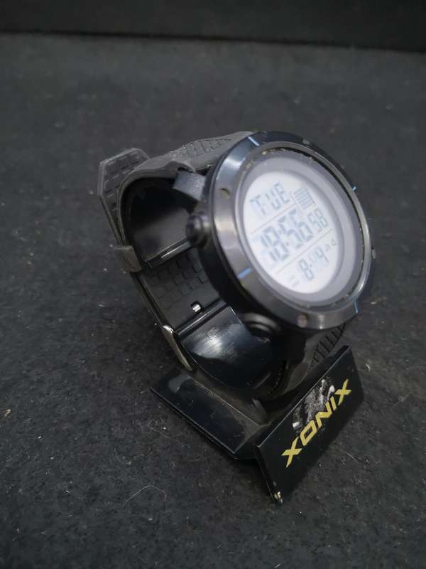 Xonic watch - untested from shop auction