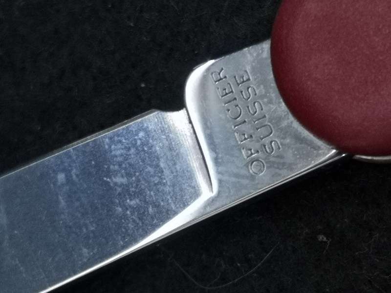 Victorinox Officer Suisse Swiss Army Knife