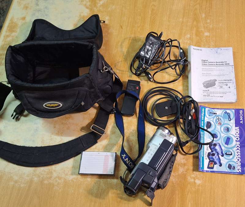 Sony Hi8 Handycam