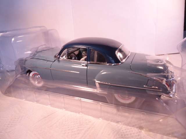 Auto World - 1950 Oldmobiloe Rocket 88 - # 103/06