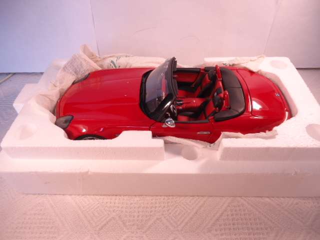 Kyosho - BMW Z8
