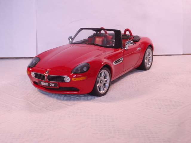 Kyosho - BMW Z8