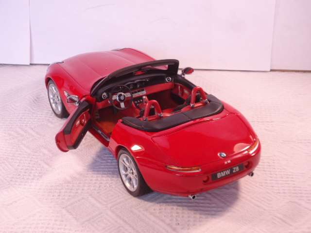 Kyosho - BMW Z8