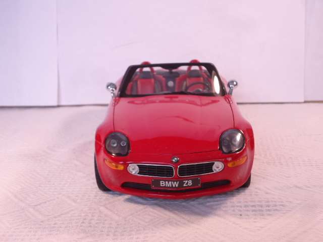 Kyosho - BMW Z8