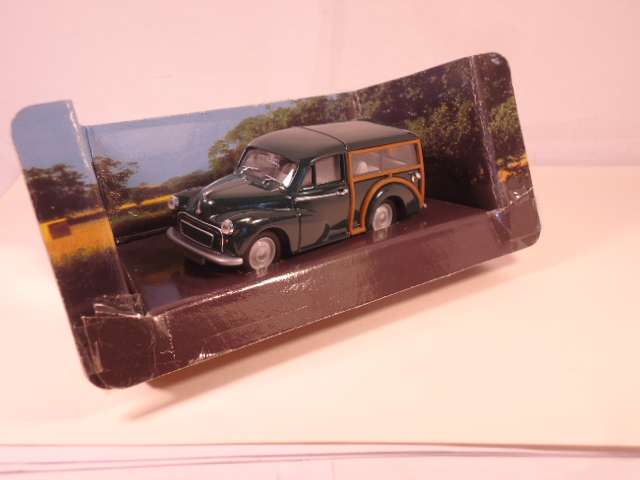 Corgi - Morris Minor Traveller - #96870