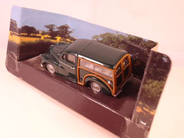 Corgi - Morris Minor Traveller - #96870