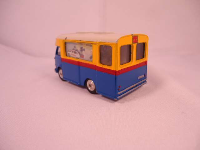 Corgi - Commer Corgi Van - Smith's Karrier Van - Code 3 - #407
