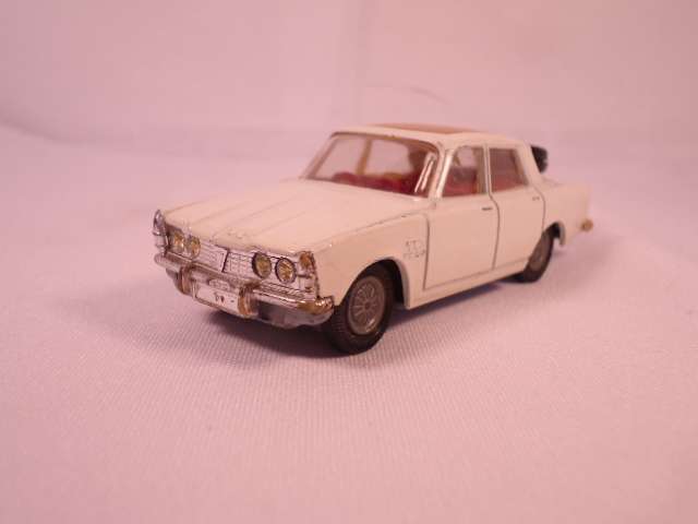 Corgi - Rover 2000 TC - #275