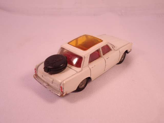 Corgi - Rover 2000 TC - #275