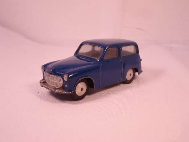 Corgi - Hillman Husky - Mechanical - #206M