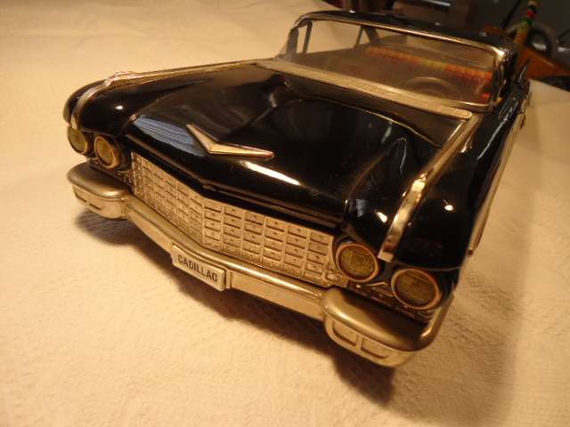 Yenezawa - Cadillac - 1961 - L 45.5cm, H 11cm W 16.5 cm - Operational - Restored - Tin Plate