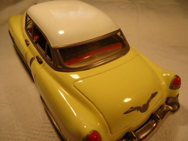 GAMA 300 - Cadillac - L - 31cm, H - 9.5cm , W - 13.54cm - Restored - Operational - Tin Plate