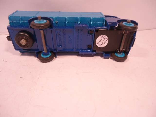 Dinky Toys - Guy Wagon - Type 3 - # 511 - Fully restored
