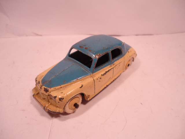 Dinky Toys - Rover 90 - # 156