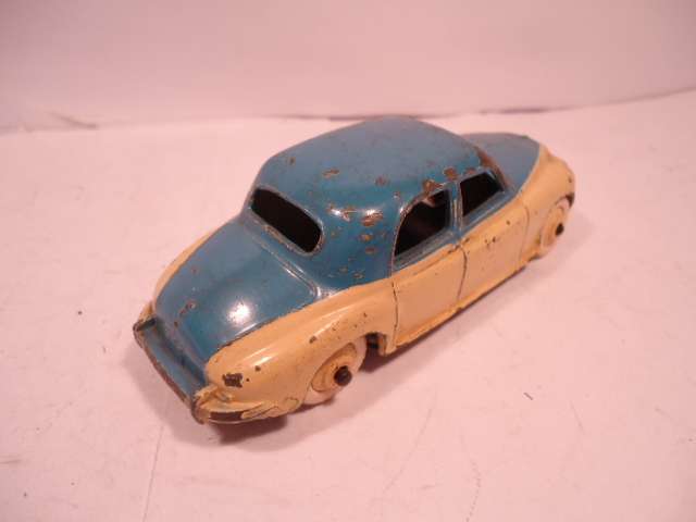 Dinky Toys - Rover 90 - # 156