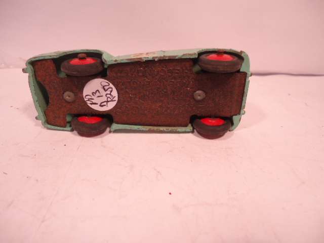 Dinky Toys - Triumph TR2 - # 111