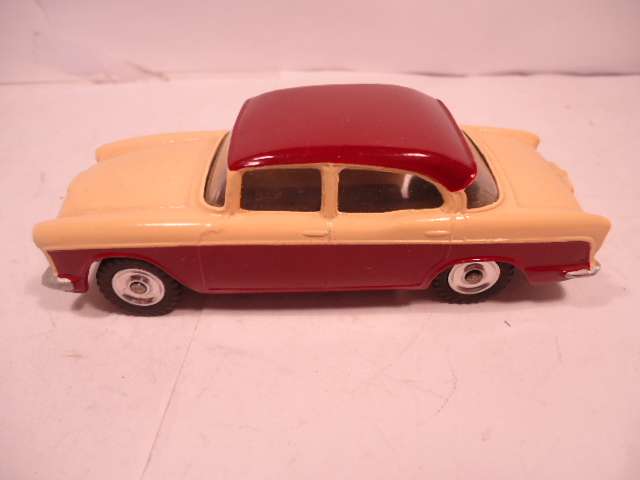 Dinky Toys - Humber Hawk - # 165 - Restored
