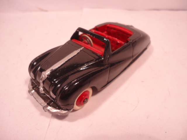 Dinky Toys - Austin Atlantic - # 140a- Restored
