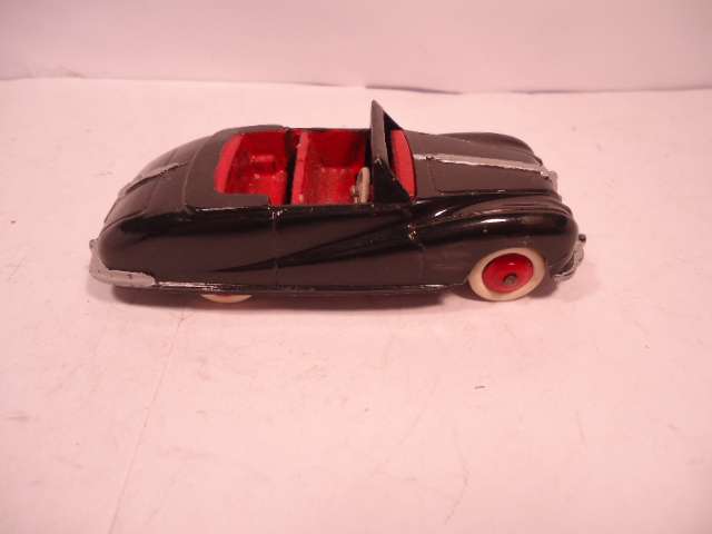 Dinky Toys - Austin Atlantic - # 140a- Restored