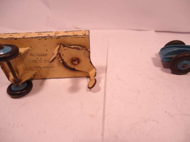 Dinky Toys - Mechanical Horse and Trailer - # 415